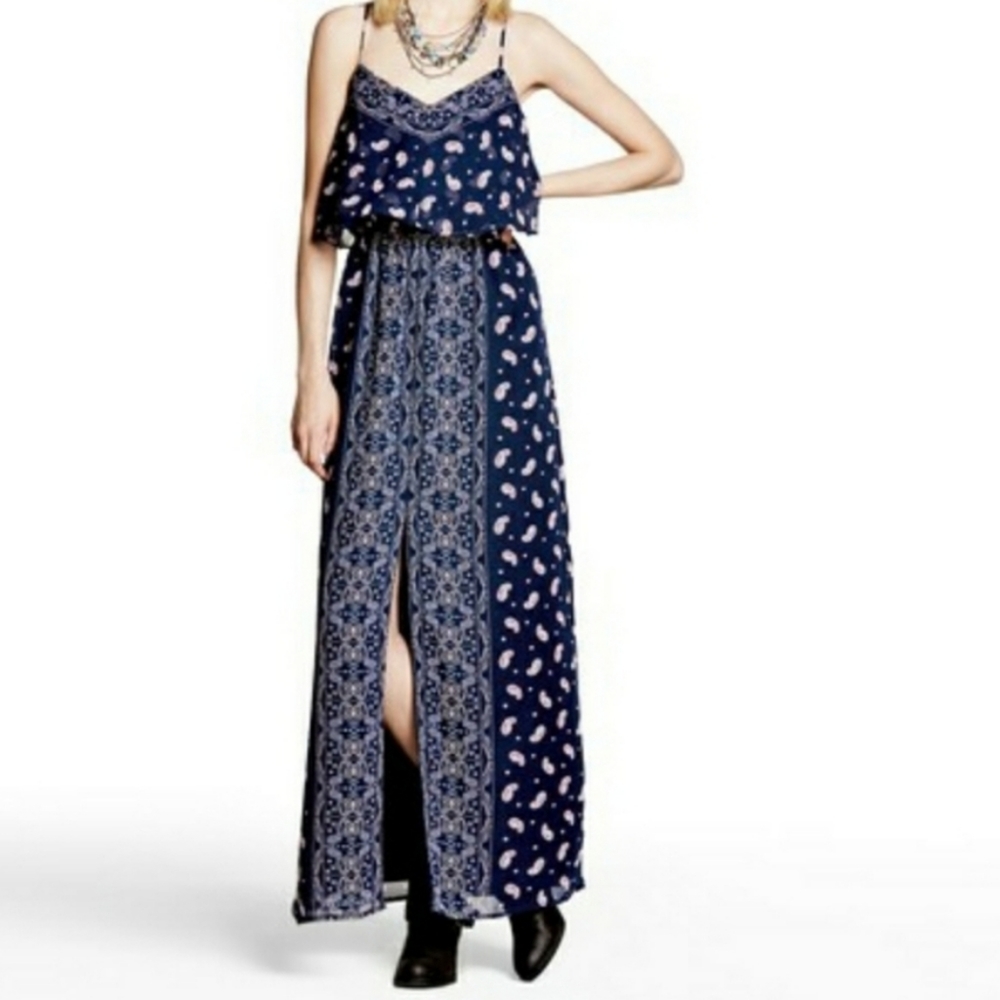 Vera Wang Princess Paisley Maxi Dress